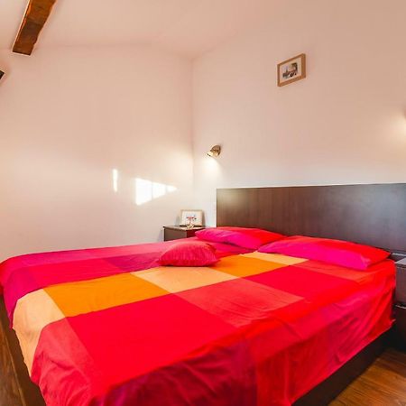 Apartment Lena غييكا المظهر الخارجي الصورة