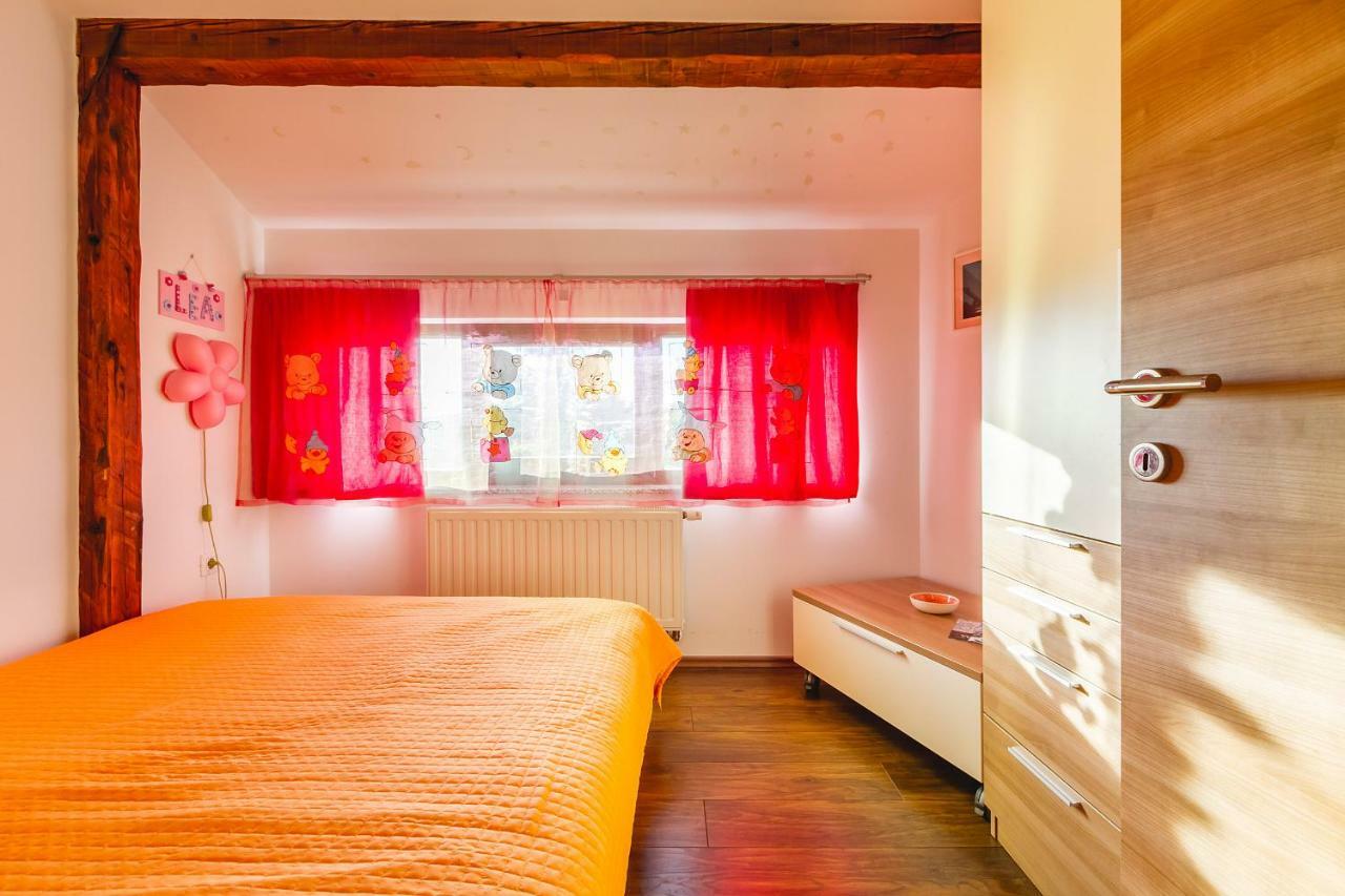 Apartment Lena غييكا المظهر الخارجي الصورة